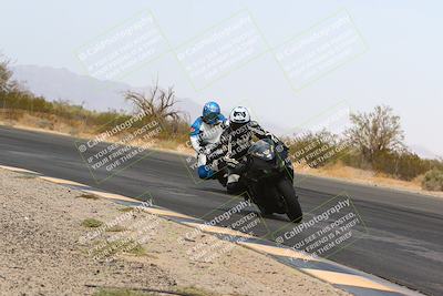 media/Apr-10-2022-SoCal Trackdays (Sun) [[f104b12566]]/Turn 3 Inside (1150am)/